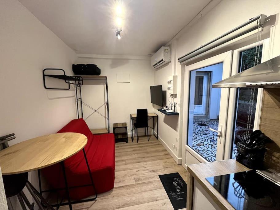 Joli Studio En Centre-Ville Limoges Extérieur photo
